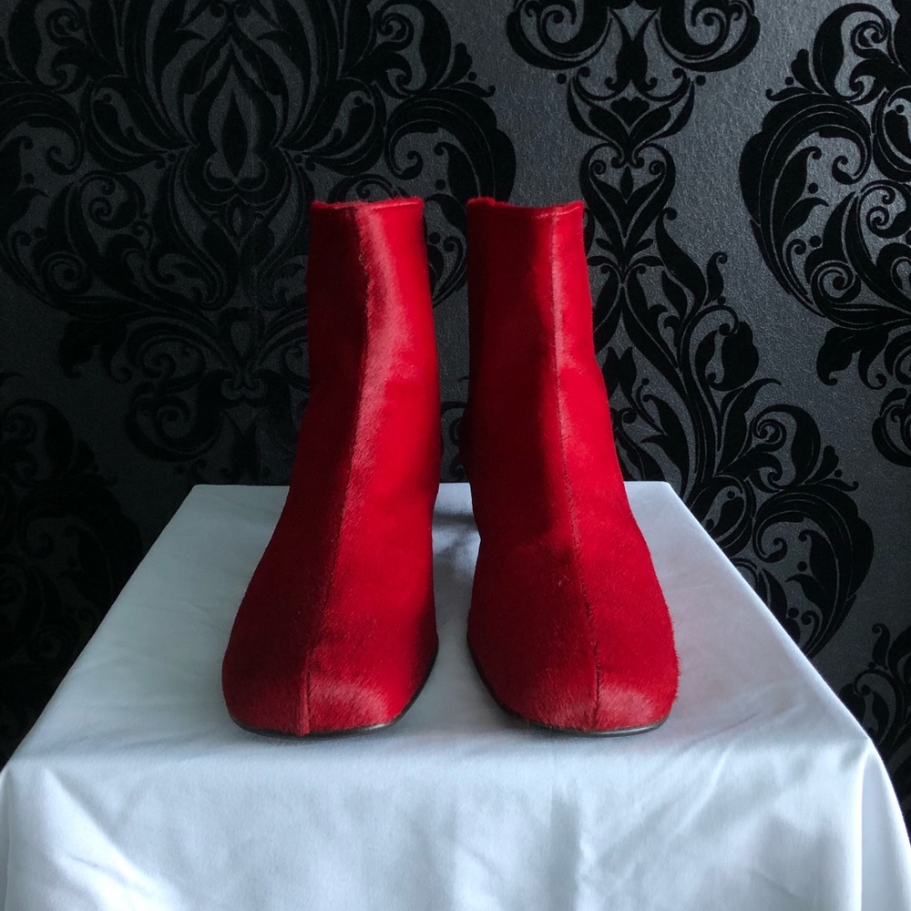 Stefi Talman Red calf fur leather ankle boots